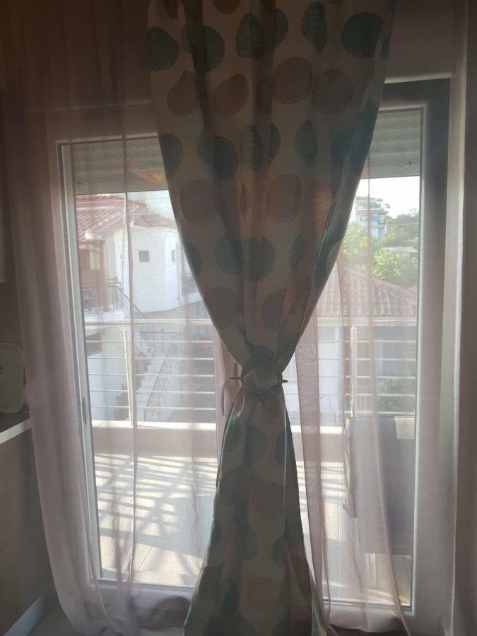 Deluxe Stamatis Nea Kallikrateia