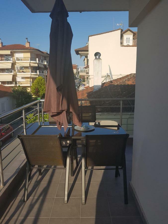 Deluxe Stamatis * Nea Kallikrateia